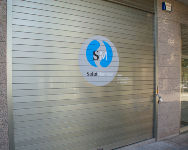 Vinil sobre persiana exterior